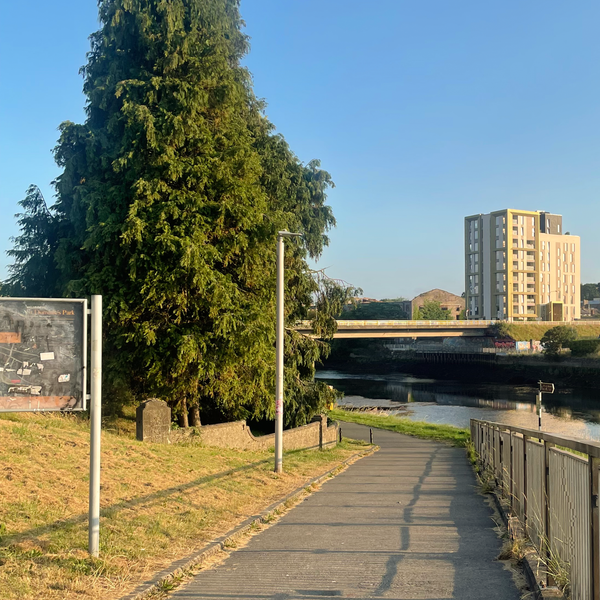 Boynesiders Reject Fate as Neglected Commuter Zone